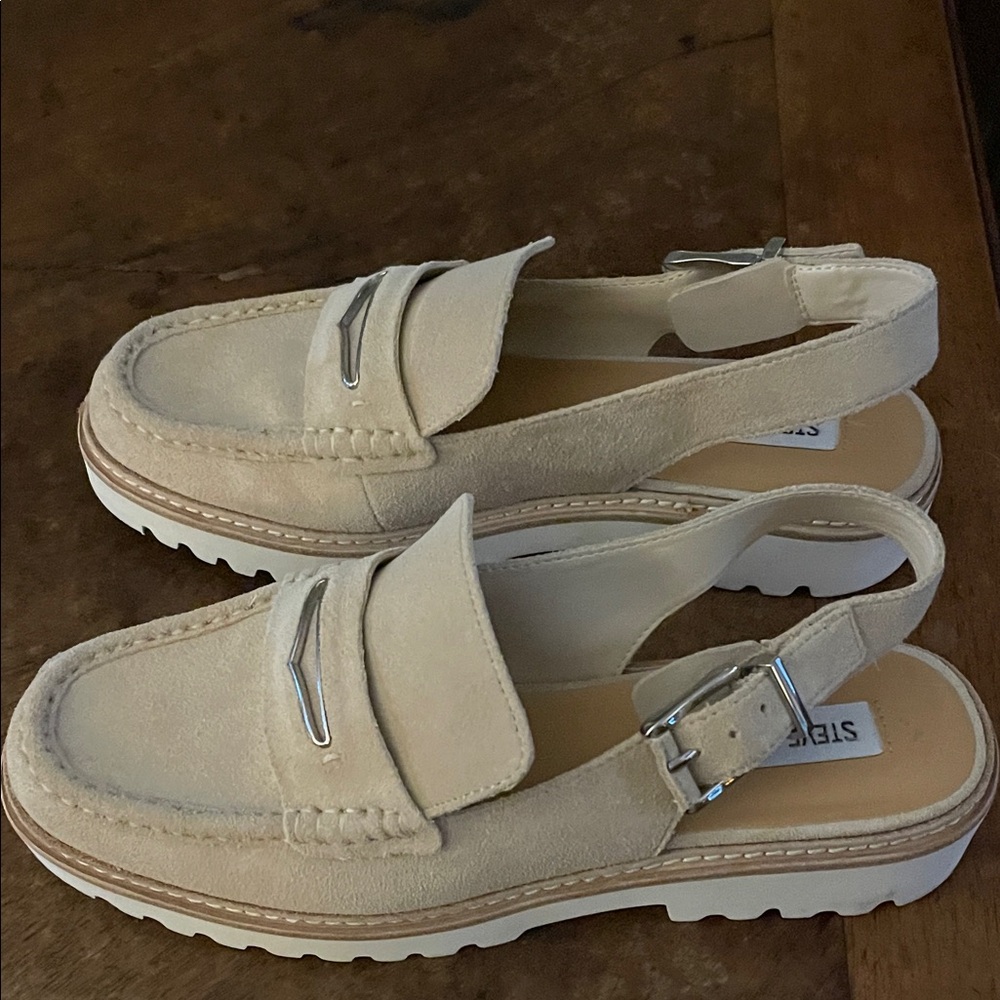 Steve Madden Beige Slingback Loafers